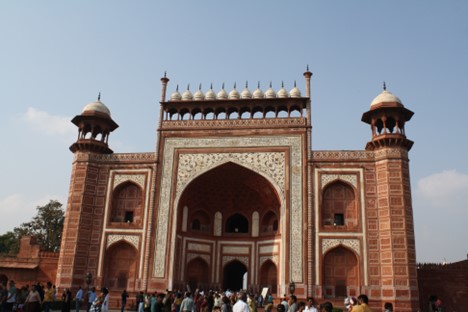traveling to Agra